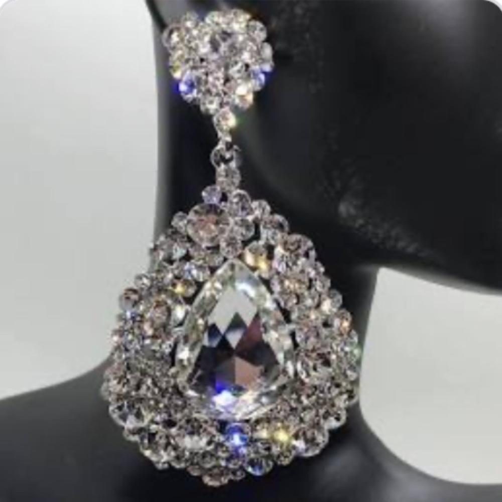 All rhinestone tear drop earrings